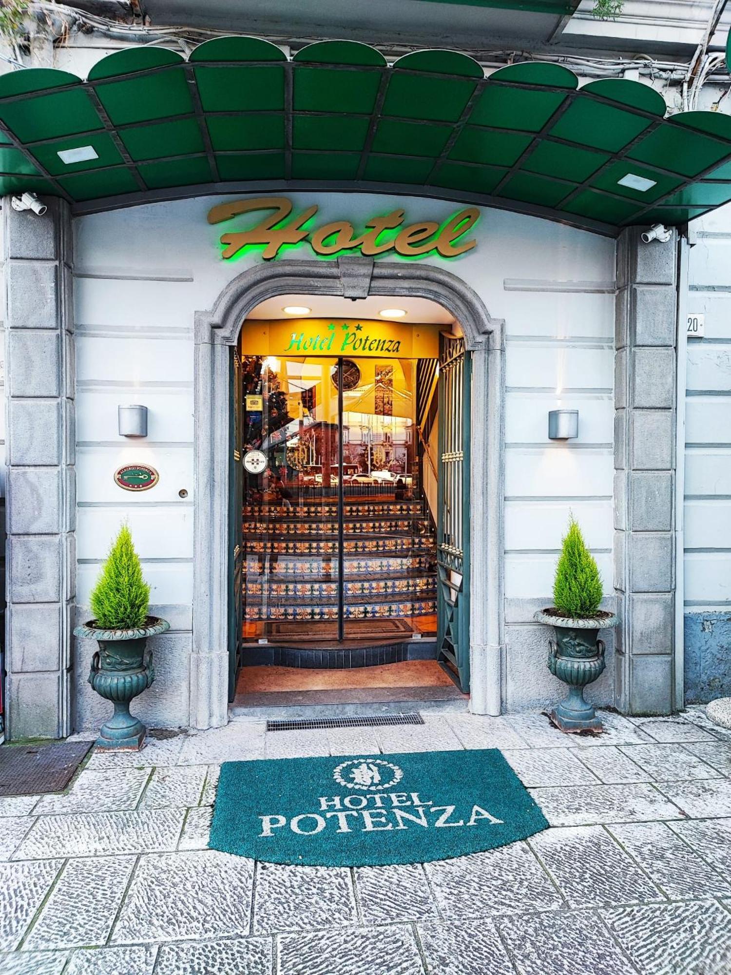 Hotel Potenza Napoli Esterno foto