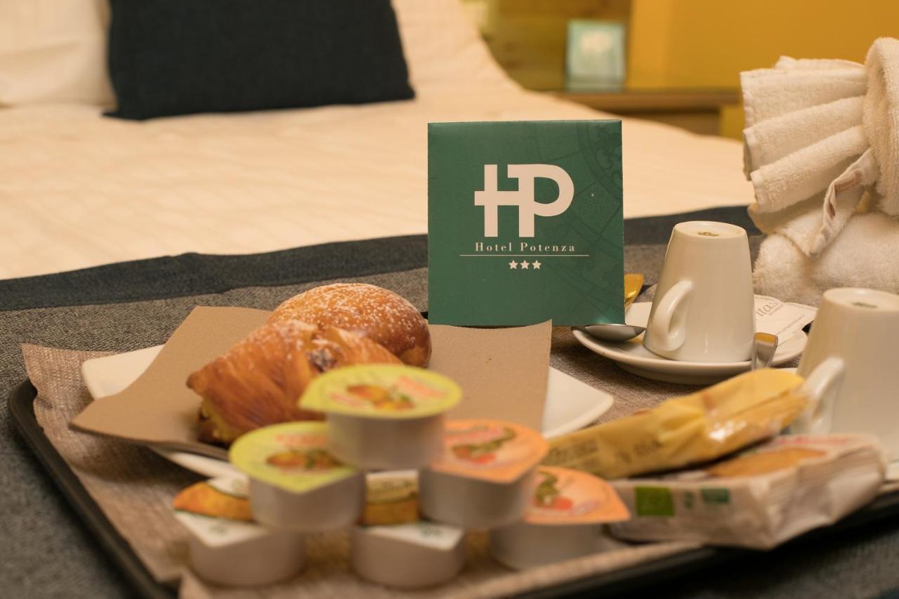 Hotel Potenza Napoli Esterno foto