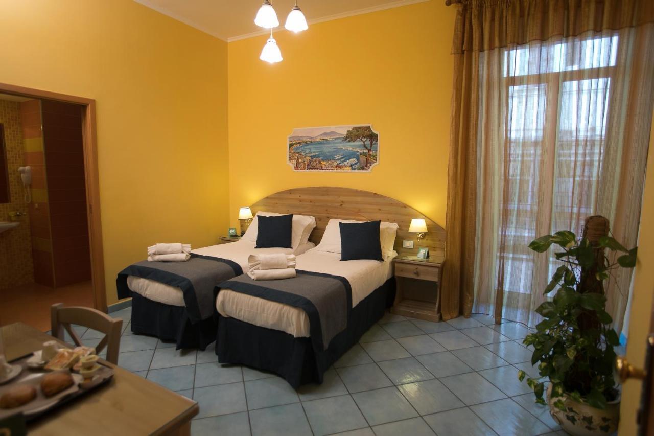 Hotel Potenza Napoli Esterno foto