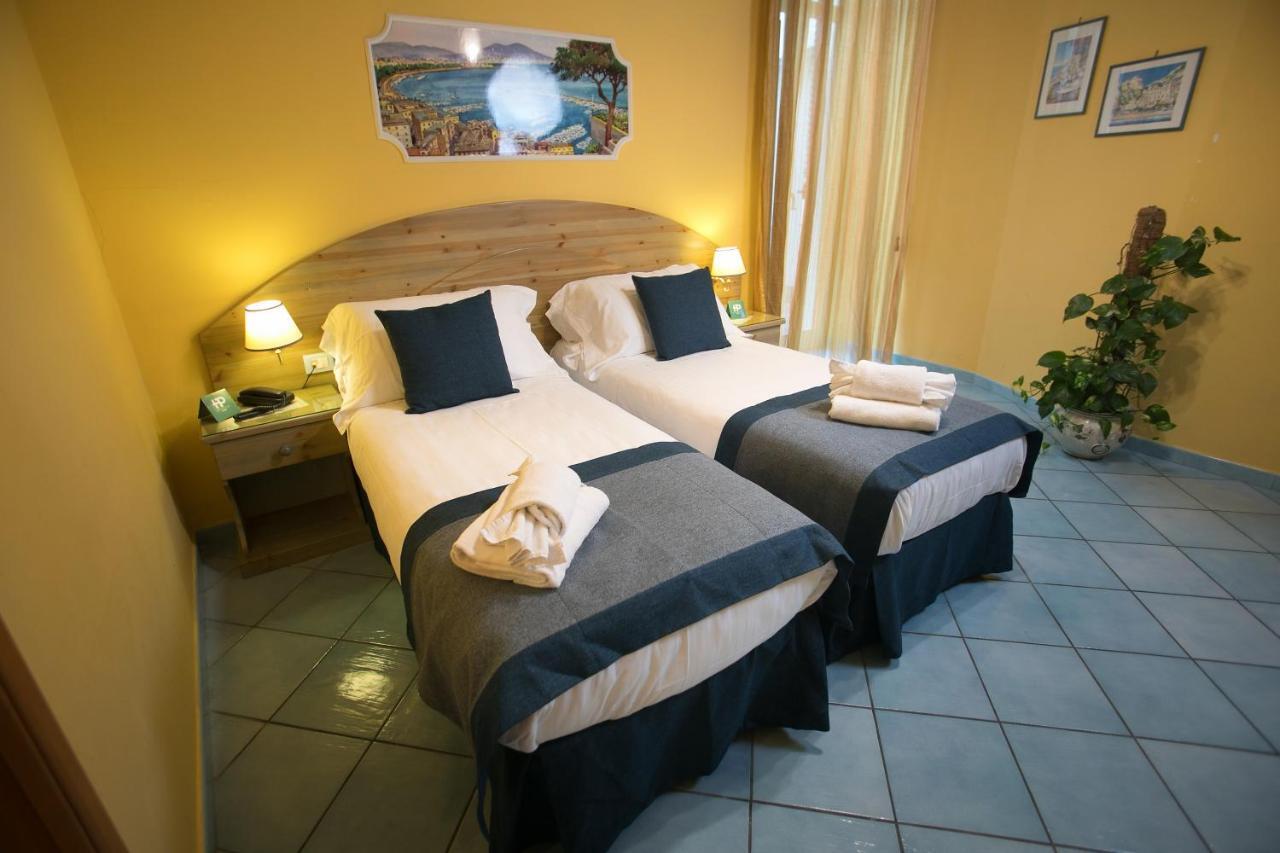 Hotel Potenza Napoli Esterno foto